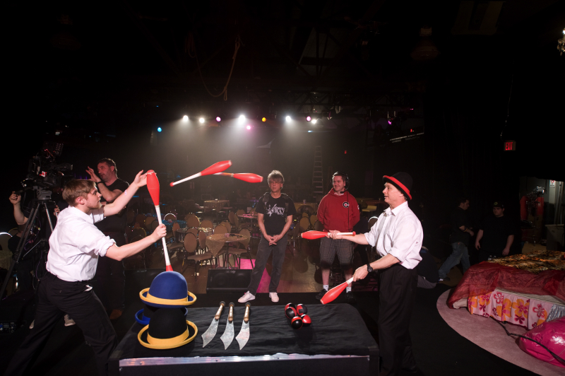 Halifax Circus - jugglers